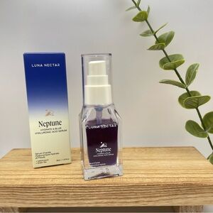 LUNA NECTAR | Neptune | Hydrate & Blur | Hyaluronic Serum (Brand New!) 💘